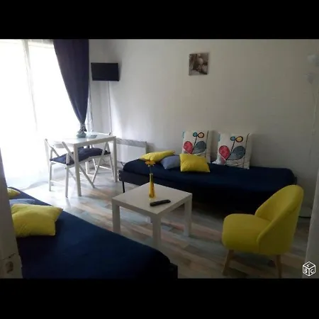 Appartement Situe Plein Sud Avec Balcon Bagnoles de l'Orne Normandie Exterior photo